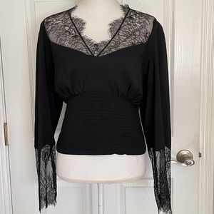 Express Women’s VNeck Blouse Lace Long Sleeve Top Sz X Large NWT